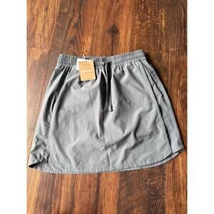 NEW Patagonia Women's Fleetwith Skort Nouveau Green Size XSmall